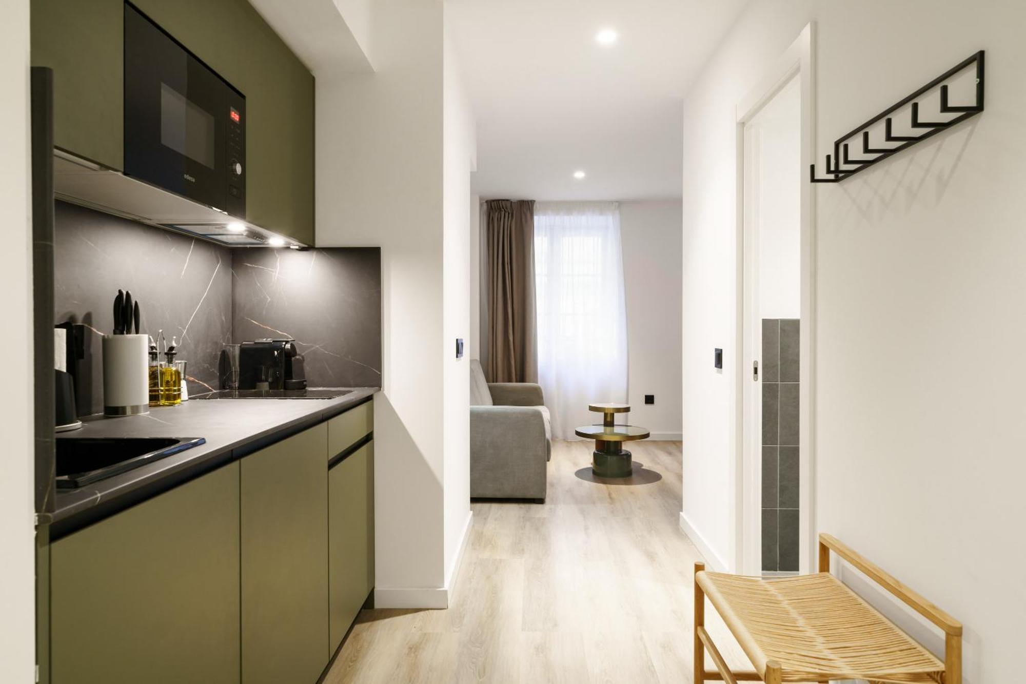Limehome Malaga Calle Victoria المظهر الخارجي الصورة